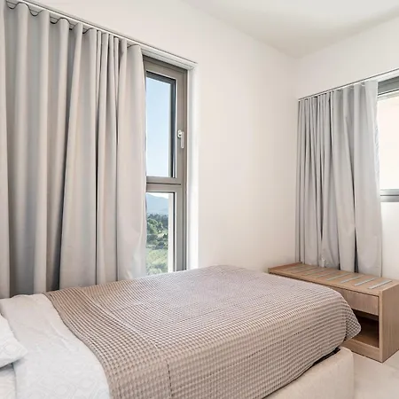Sofia's Estates - Savvas -adults Only-