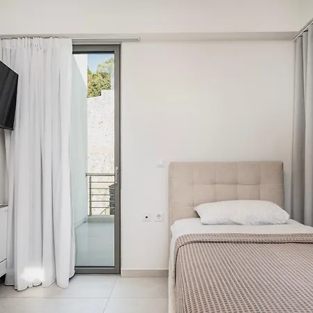 Sofia's Estates - Savvas -adults Only-